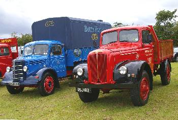 1952 Bedford and 1953 Morris