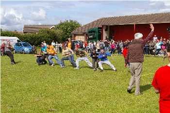 tug of war